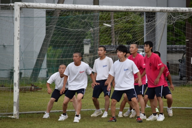 サッカー７