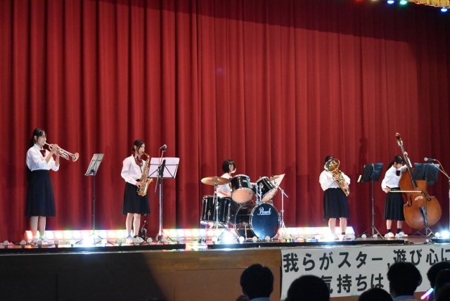 DSC_7889 (640x428) DSC_7889 (640x428)